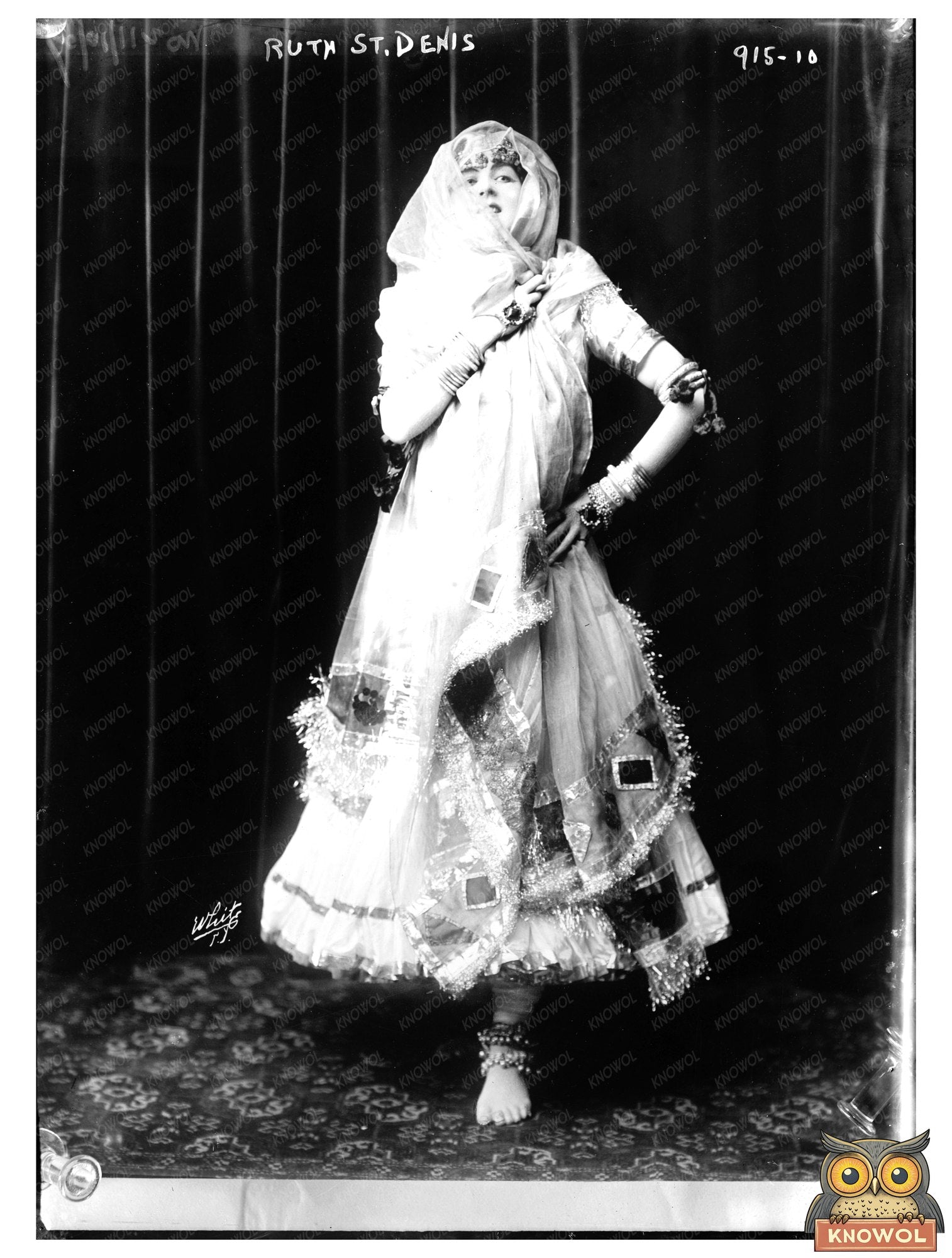 Ruth St. Denis: Pioneering Dance Icon in White