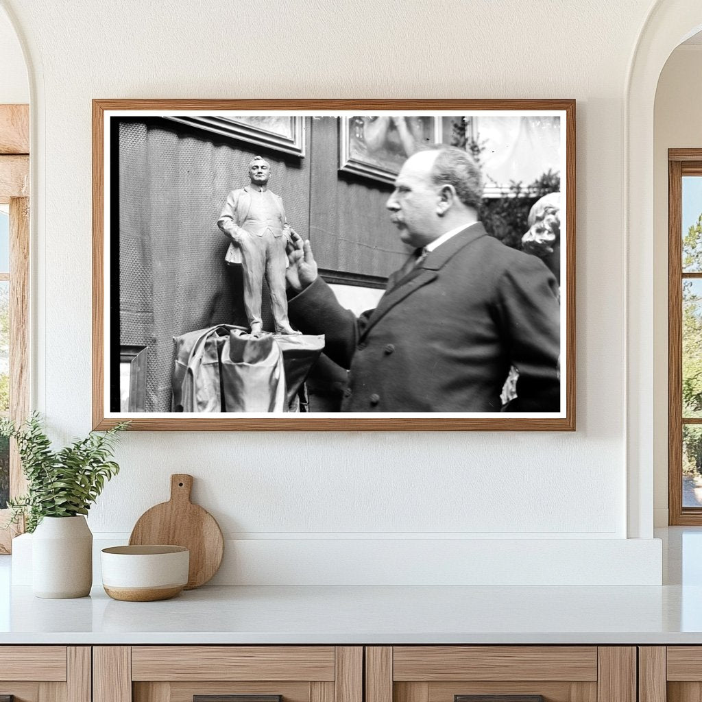 Sculptor and Caruso: A Creative Studio Encounter