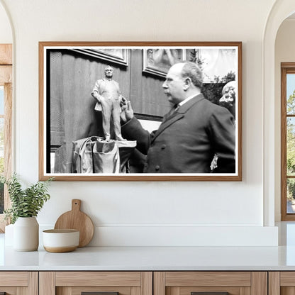 Sculptor and Caruso: A Creative Studio Encounter