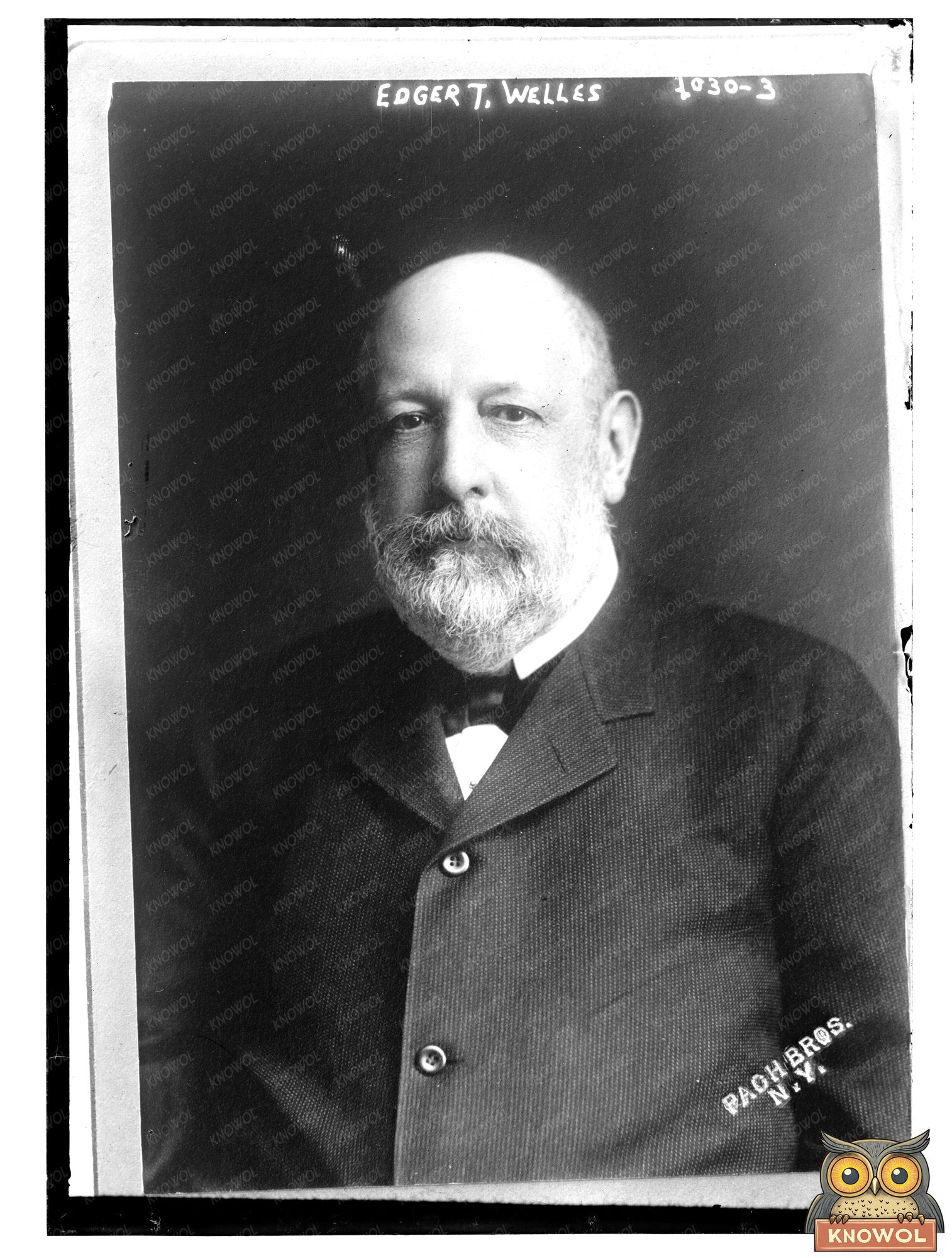 Timeless Portrait of a Distinguished Gentlemen
