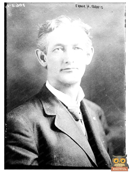 1924 Portrait of Early 20th Century Fashion Icon