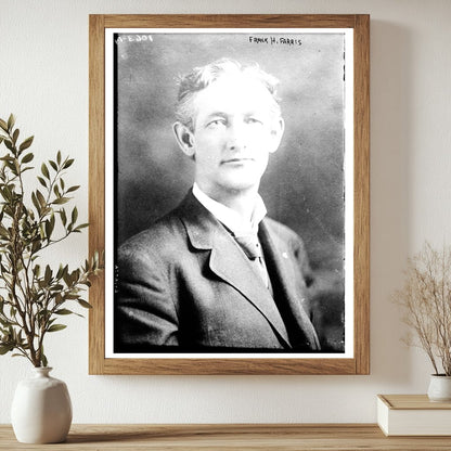 1924 Portrait of Early 20th Century Fashion Icon