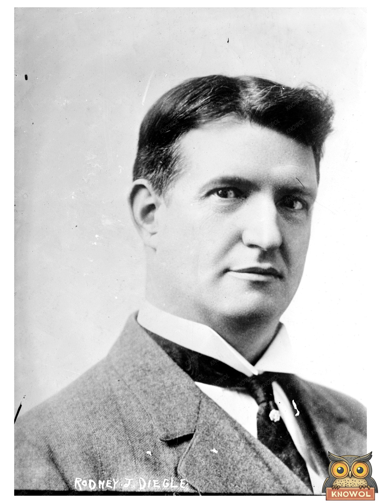 Early 20th Century American Journalism Pioneer
