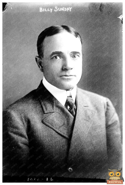 Dynamic Early 20th Century Evangelist Portrait