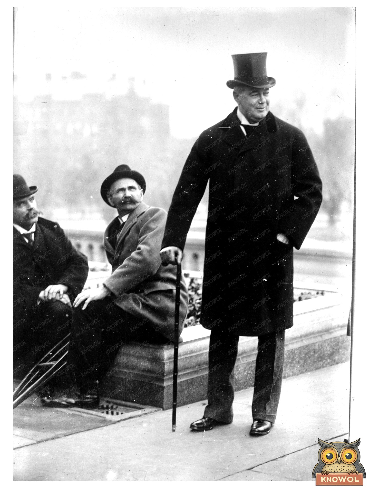 Elegant Senator in Top Hat: A Classic Moment