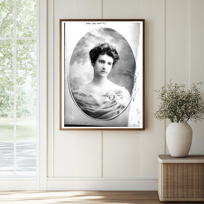 Elegant Portrait of Early 20th Century Lady