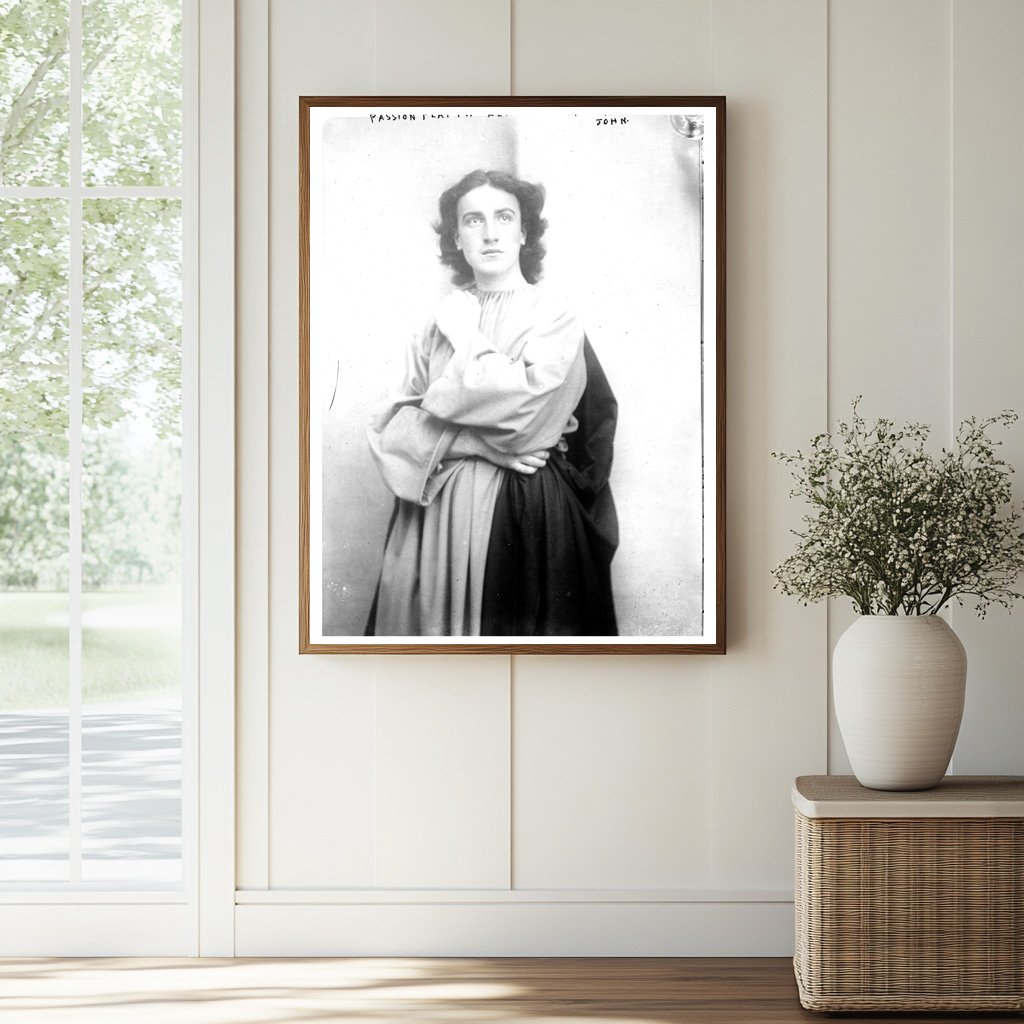 1910 Passion Play Performance: A Dramatic Moment