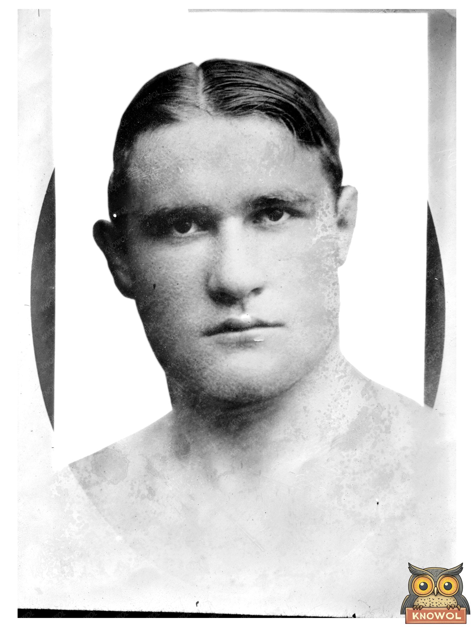 Vintage Boxing Star: Frank Klaus in Action