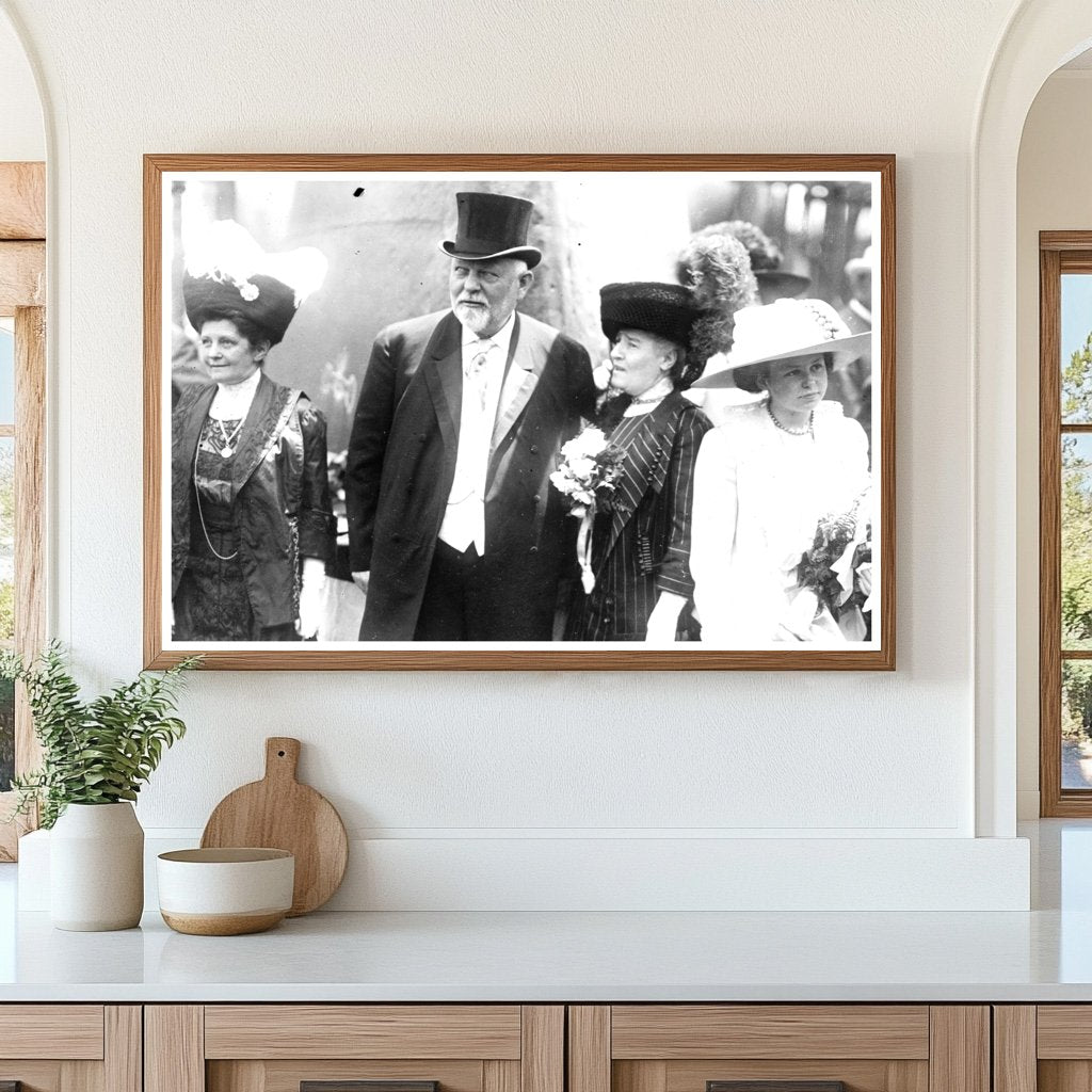 Historic 1911 Portrait of Wyoming Governor & Family