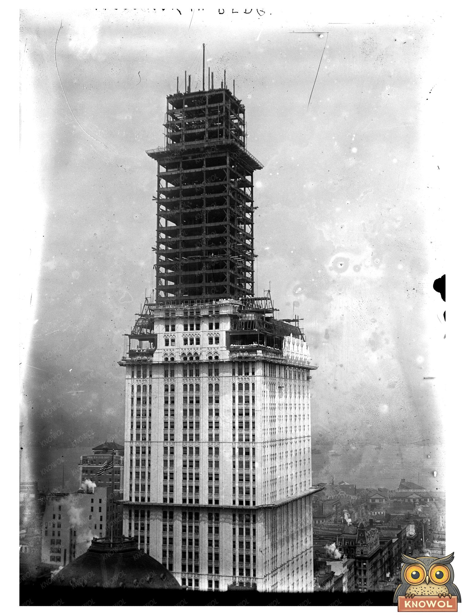 Majestic Woolworth Building: NYCs Historic Skyscraper
