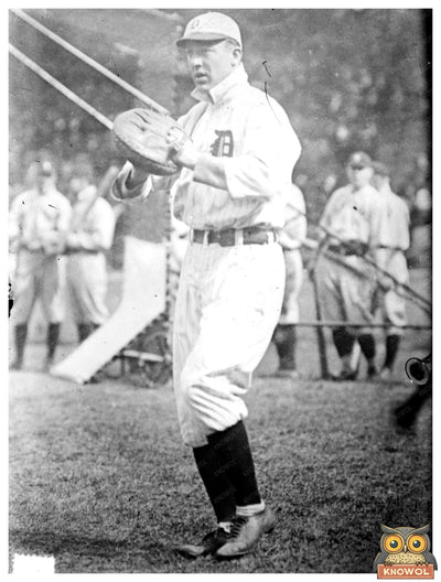 Vintage 1912 Baseball Star in Detroit, Alabama