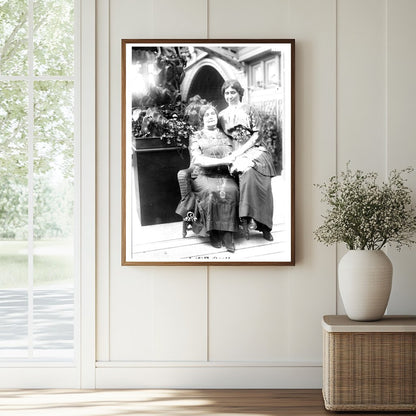 Inspiring Moment: Helen Keller with Mrs. Macy, 1913