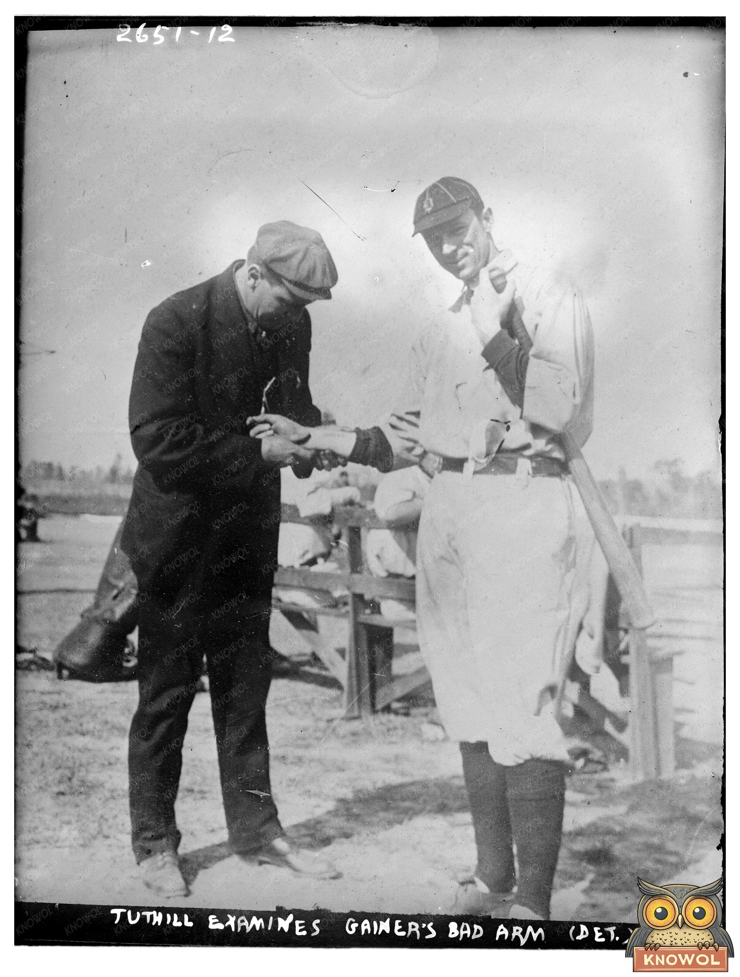 1913 Detroit Tigers: Trainer Evaluates Gainer’s Injury