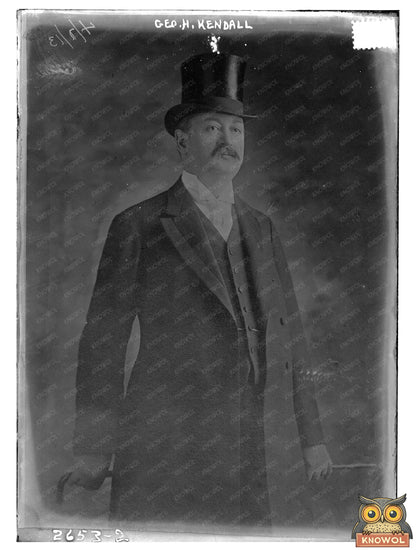 1913 Americana: Captivating Early 20th Century Scene