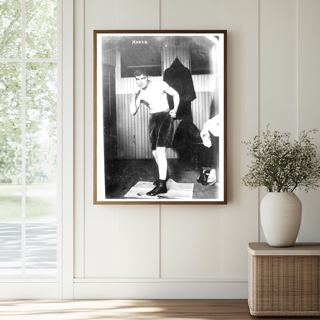 1914 Historic Street Scene: Everyday Life in America