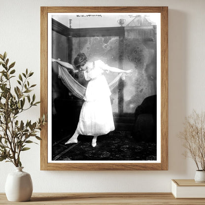 1914 Portrait of Prominent Social Reformer Elizabeth Gardine