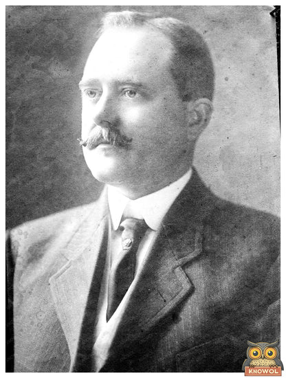 Historic Portrait of a 1910s Southern Journalist