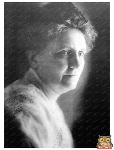 Historic Portrait of Indianas First Lady, 1910s