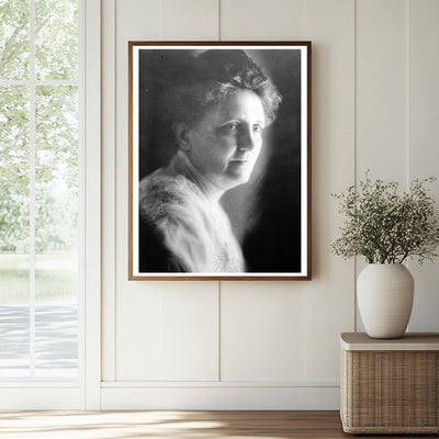 Historic Portrait of Indianas First Lady, 1910s