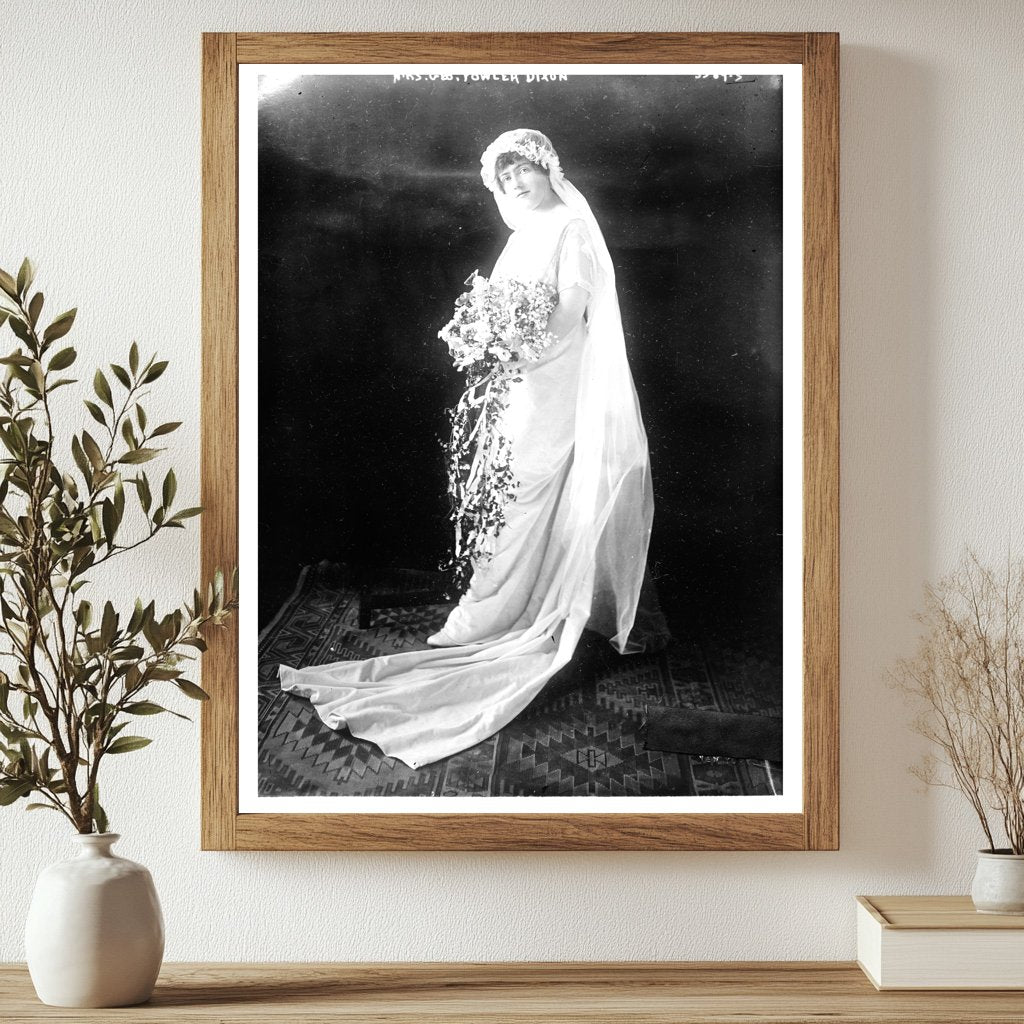 Historic Mrs. Geo. Fowler Dixon Print, Vintage Art