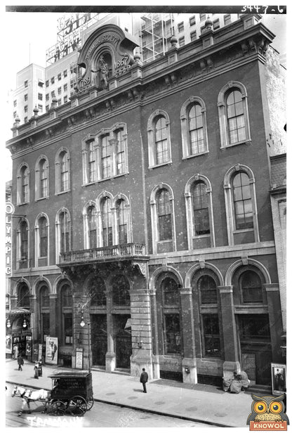 Tammany Hall Politics: A Glimpse into Early 1900s NYC