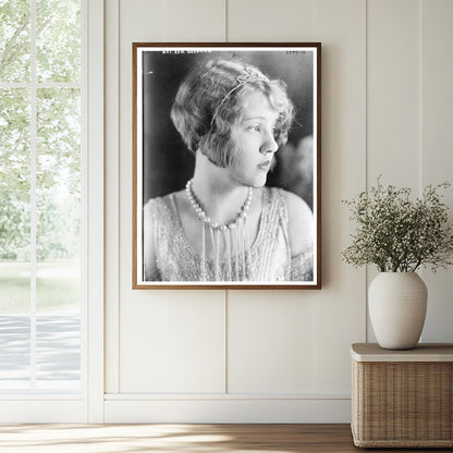 Historic Mrs. Edw. Browning Print, Vintage Art