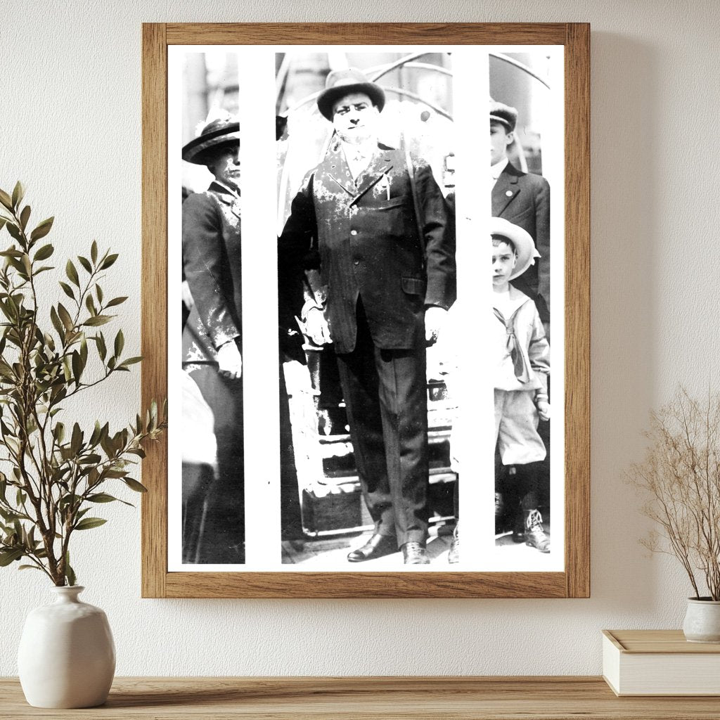 Historic Wm. Loeb Jr., 4/22/15 Print, Vintage Art