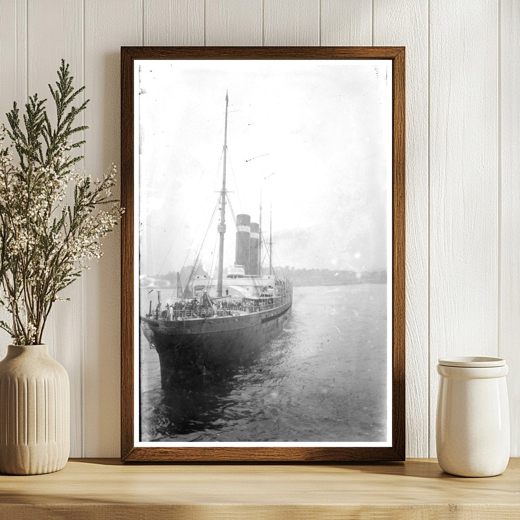 Historic June 1915: New York City Departure Snapshot