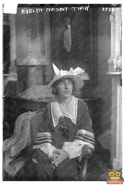 Charming 1915 Portrait of Evelyn Nesbit Thaw