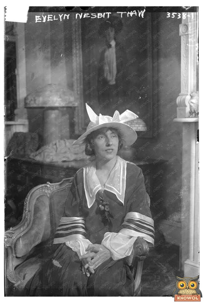 Charming 1915 Portrait of Evelyn Nesbit Thaw