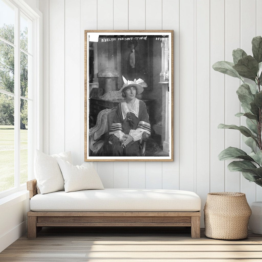 Charming 1915 Portrait of Evelyn Nesbit Thaw