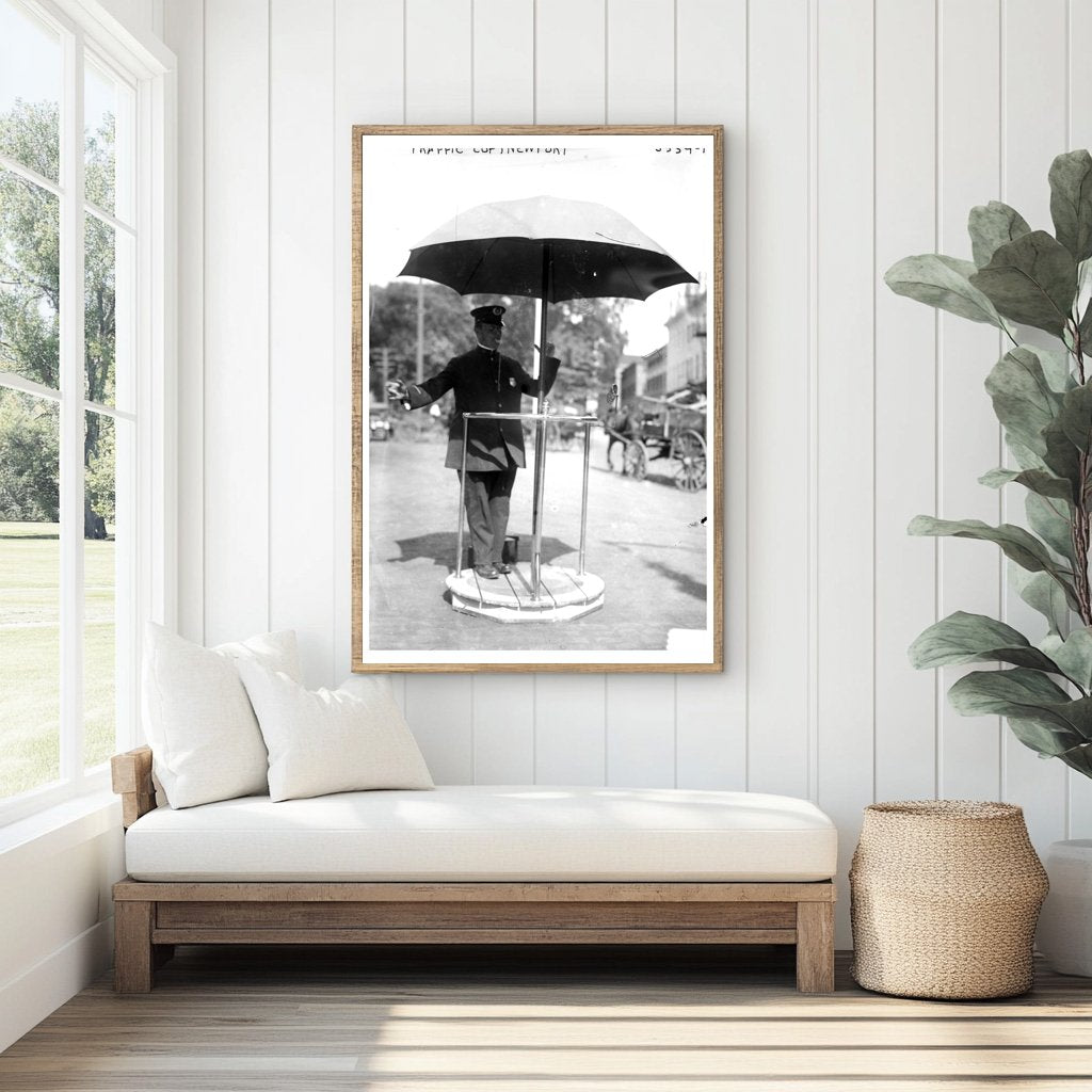 Historic Newport Traffic Cop: A 1915 Urban Scene