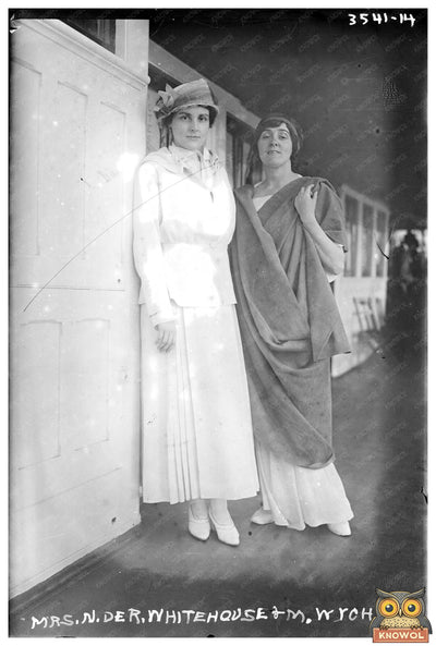 Elegant Friends: Whitehouse & Wycherly, 1910s