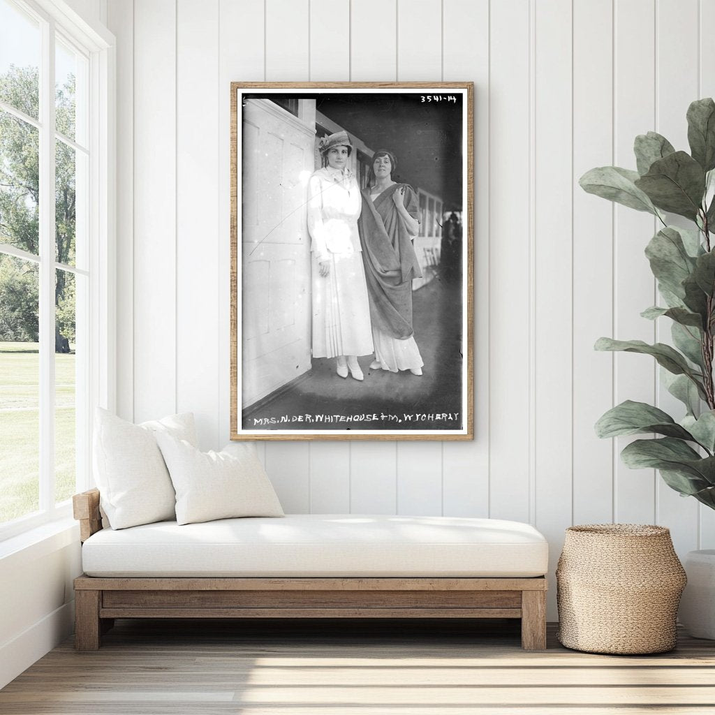 Elegant Friends: Whitehouse & Wycherly, 1910s