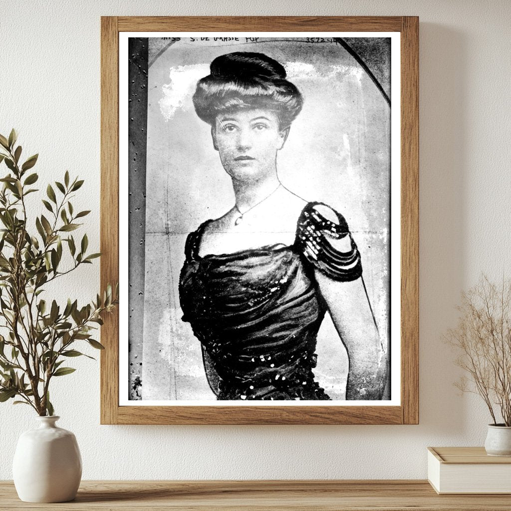 Historic Miss S. De Grasse Fox Print, Vintage Art