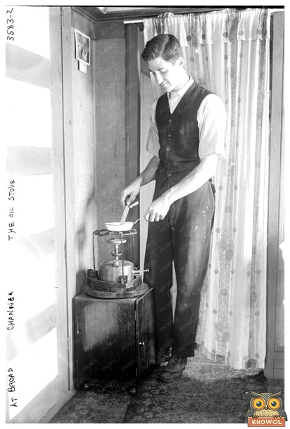 Vintage Oil Stove at Broad Channel, 1910-1915