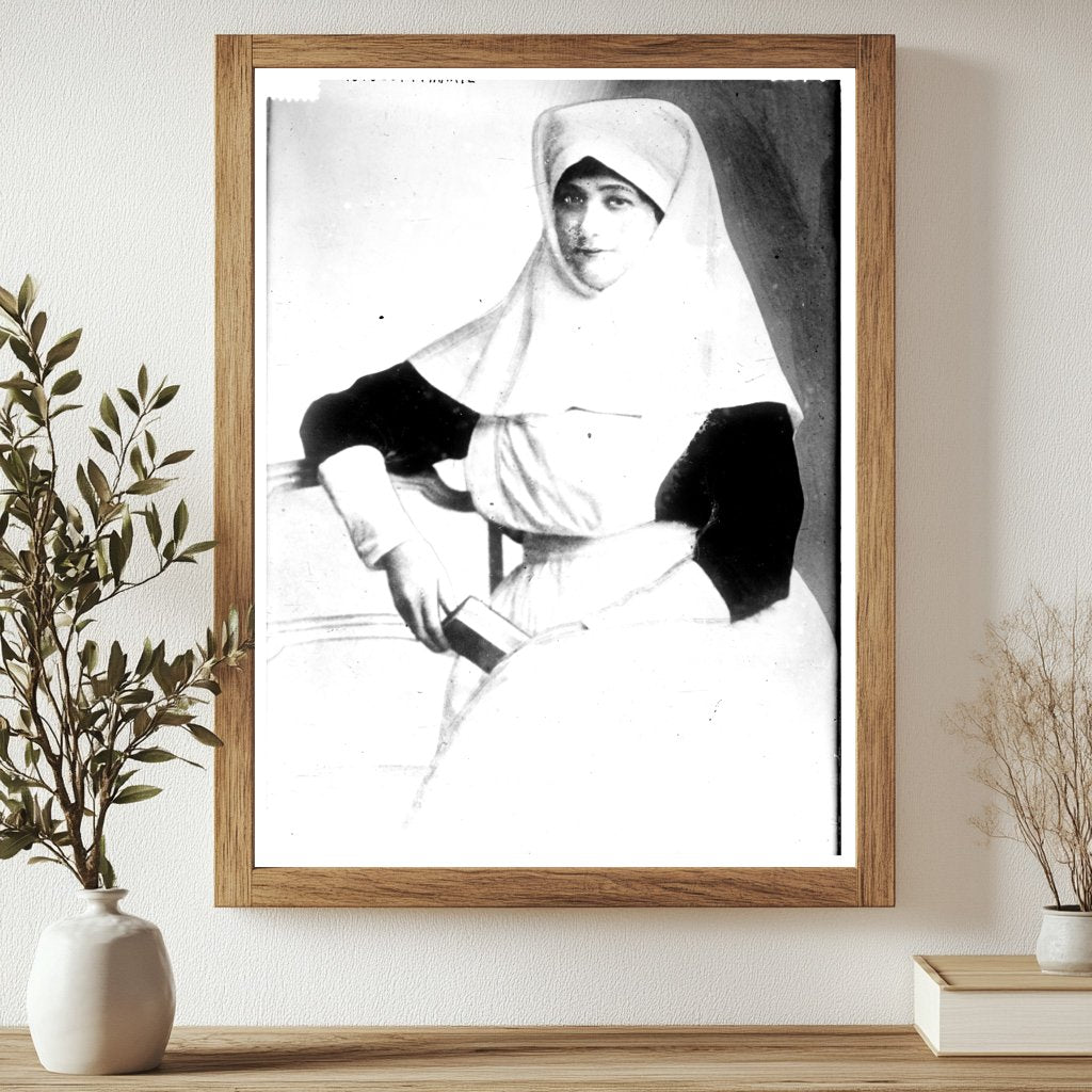 Historic Mrs. Geo. T. Marye Print, Vintage Art