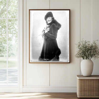 Historic Bonnie Glass Print, Vintage Art