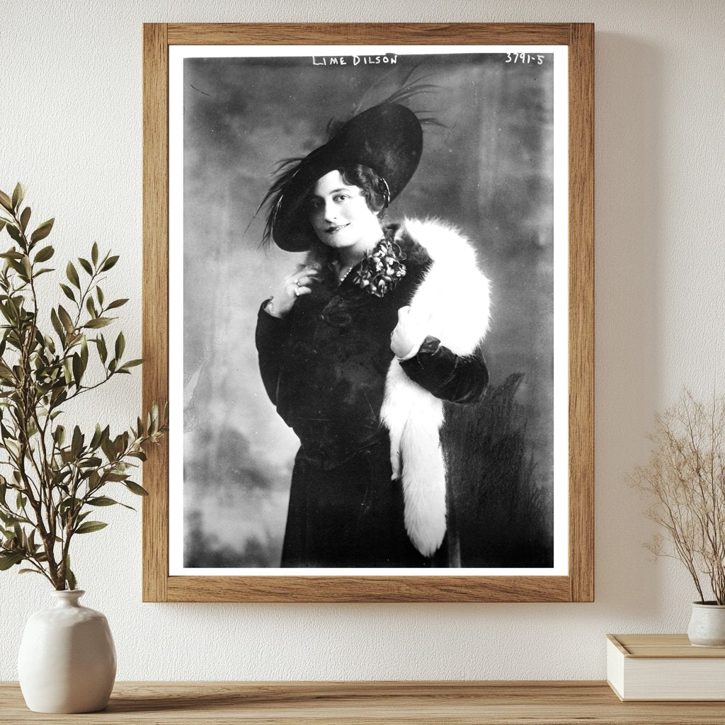 Historic Lime [i.e. Lina] Dilson Print, Vintage Art