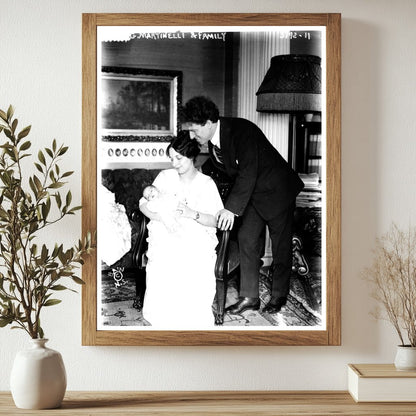 Historic G. Martinelli & family Print, Vintage Art