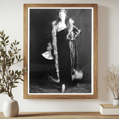 Historic Mrs. Newbold Edgar Print, Vintage Art
