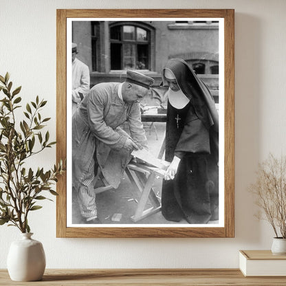 Historic Convalescent German soldier Print, Vintage Art