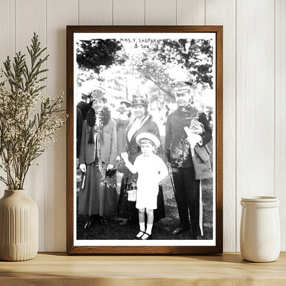 1916 Family Portrait: Mrs. Shepard, Son & Col. Horton