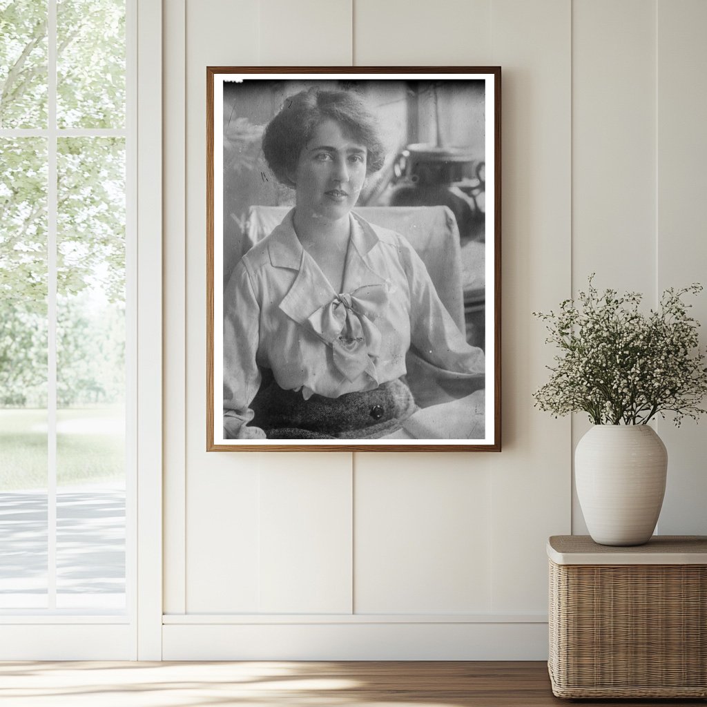Historic Lady Carson Print, Vintage Art