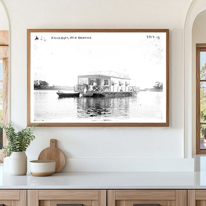 Charming 1910s Houseboat in New Rochelle Harbor