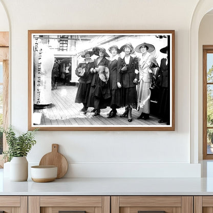 Young Ballet Dancers Greet NYC, 1916 Arrival