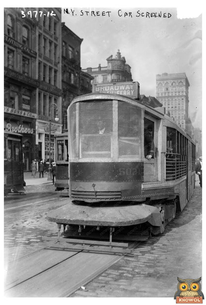 Vintage New York Streetcar Scene, 1915-1920