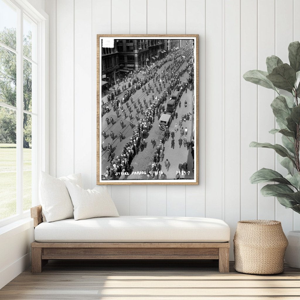 1916 Labor Strike Parade: A Historic Moment