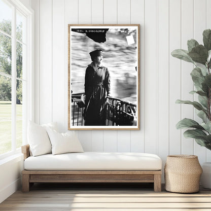 Graceful Portrait of Mrs. Guggenheim, 1916