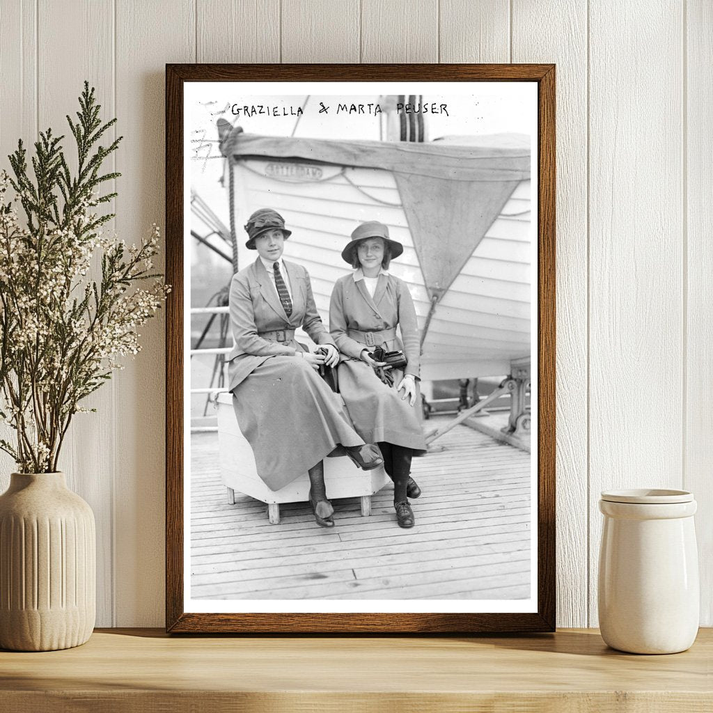 1916 Portrait of Sisters Graziella & Marta Peuser